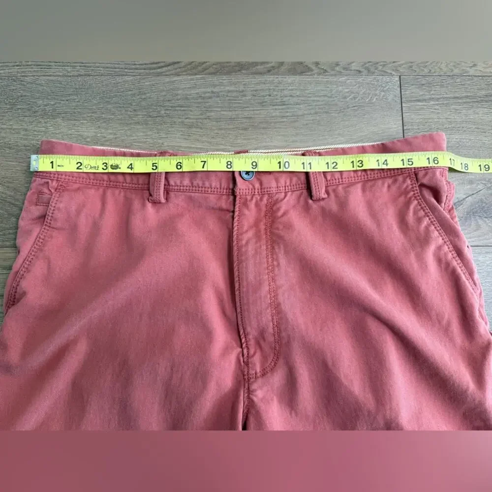 Tommy Bahama Flat-Front Straight Fit Stretch Sateen 9” Inseam Boracay Short 33